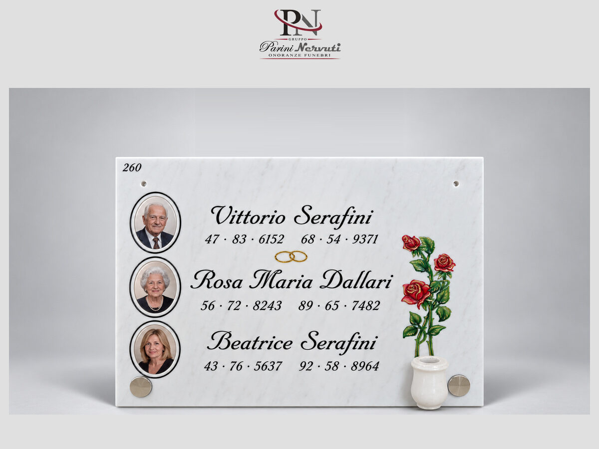 Lapide singola personalizzata in marmo con foto, incisioni e decorazioni, realizzazione 9 di 25